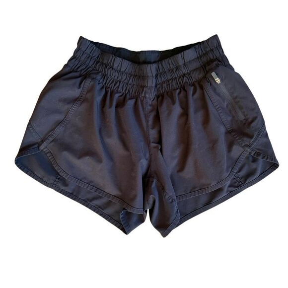 lululemon athletica Pants - Lululemon Womens  Shorts  Black Size   8